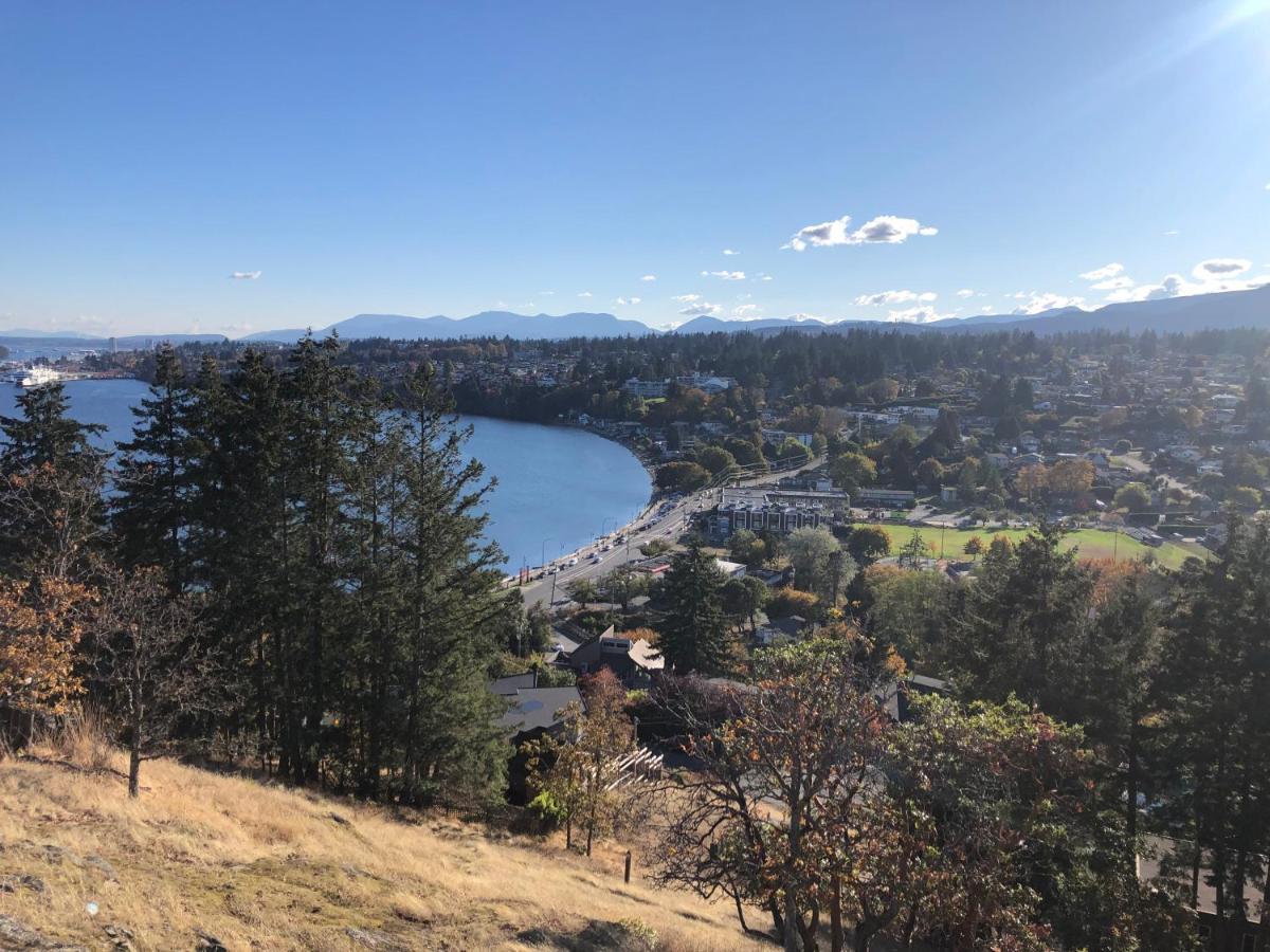 Bright Private Suite Near Departure Bay Beach Ναναΐμο Εξωτερικό φωτογραφία
