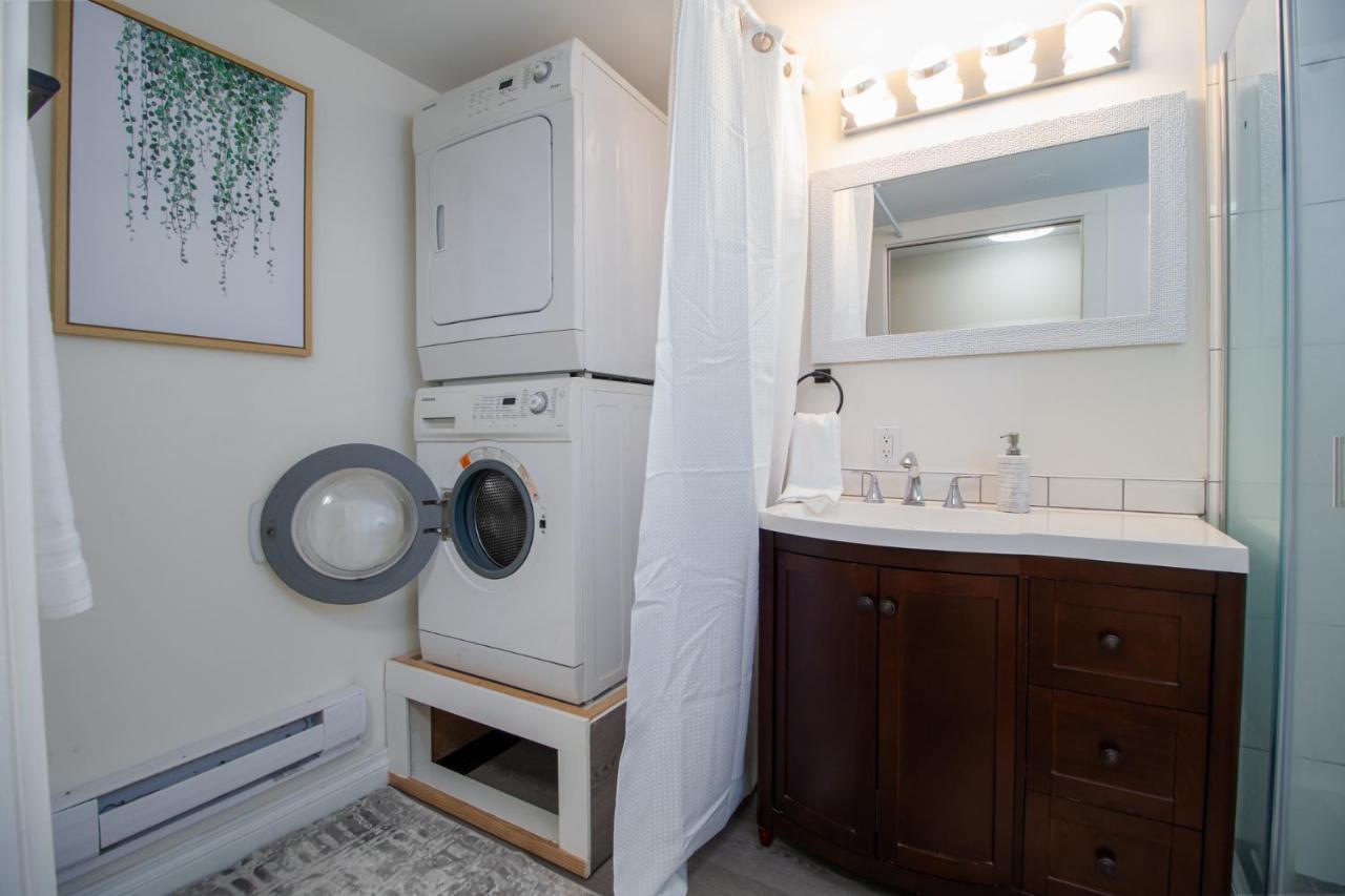 Bright Private Suite Near Departure Bay Beach Ναναΐμο Εξωτερικό φωτογραφία