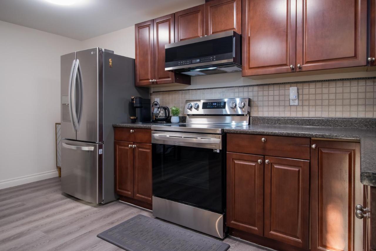 Bright Private Suite Near Departure Bay Beach Ναναΐμο Εξωτερικό φωτογραφία